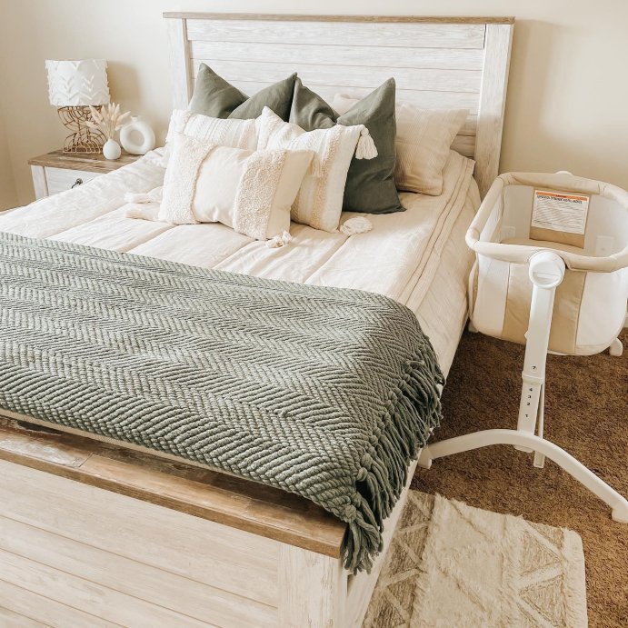 user image by @babydelightinc, Baby Delight Beside Me Wink Organic Bassinet &#38; Bedside Sleeper