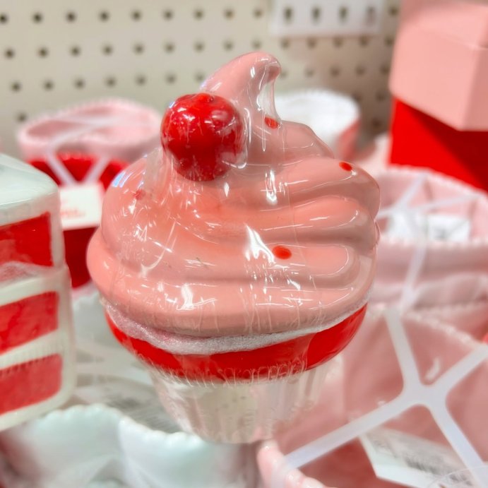 user image by @whitebarnbeauties, Ceramic Trinkets Cupcake - Bullseye&#39;s Playground&#8482;