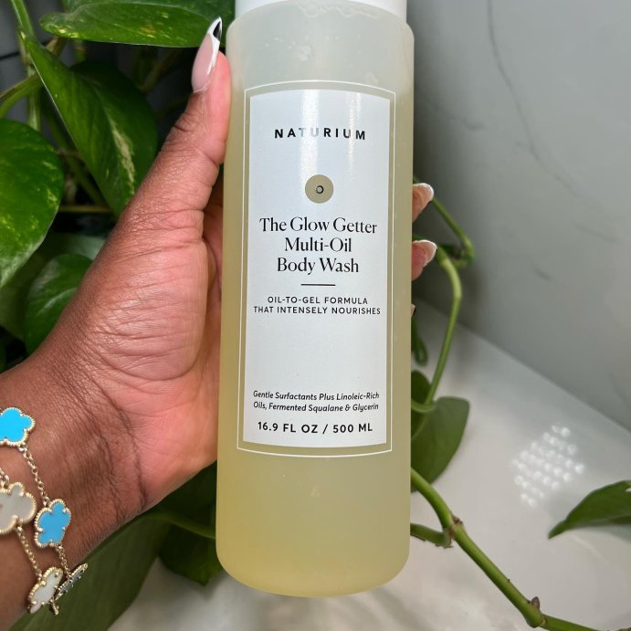 user image by @bodyinfatuation, Naturium The Glow Getter Multi-Oil Hydrating Body Wash - 16.9 fl oz