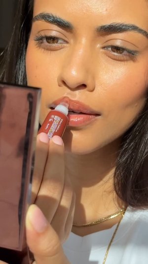 @spacenk&rsquo;s instagram video of KOSAS Lip Pulse Glassy Lip Plumper,KOSAS Lip Pulse Glassy Lip Plumper,KOSAS Lip Pulse Glassy Lip Plumper