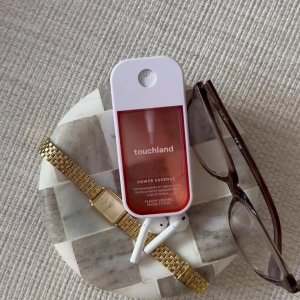 Sophie&rsquo;s mediaimport video of Touchland Power Essence Hydrating Body & Hair Fragrance Mist Peachy Lychee