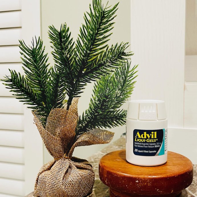 user image by @sarahhsharpp.spamm, Advil Pain Reliever/Fever Reducer Liqui-Gel Minis - Ibuprofen (NSAID)