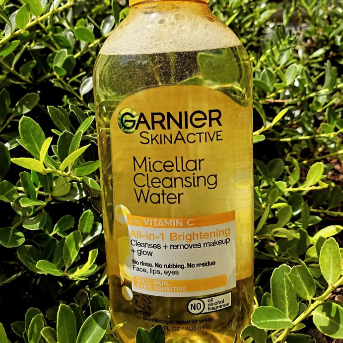 user image by @sarinadawn90, Garnier Brightening & Hydrating Micellar Water with Vitamin C Makeup Remover