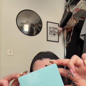 &rsquo;s mediaimport video of Westman Atelier Sun Tone Bronzing Cr&egrave;me