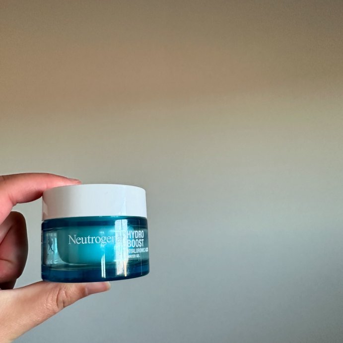 user image by @shanloves_exploring, Neutrogena Hydro Boost Water Face Gel for Normal to Oily Skin - 1.7oz