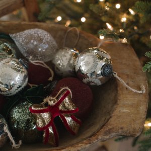 Silver Etched Ornament Box Set of 6