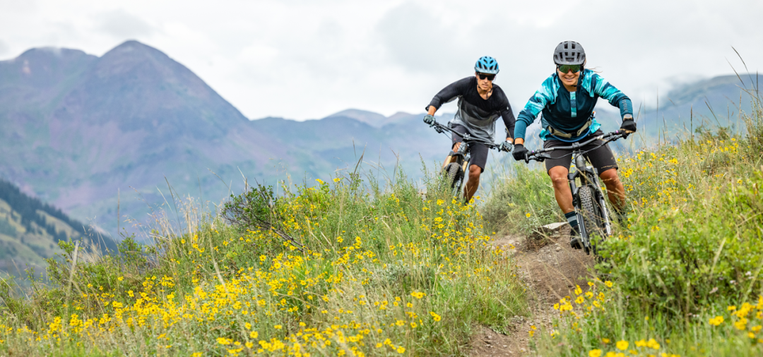 Merino Wool Cycling Clothing & Gear Smartwool®