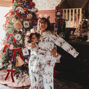 Riley Sheehey Light-Up Star Christmas Tree Topper