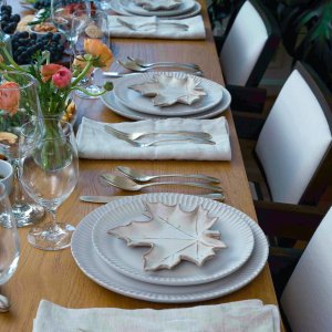 無垢アカシア♪Pottery Barn☆Chateau Handcraftedピザボード Chateau Wood Handcrafted Round Cheese Boards | Pottery Barn