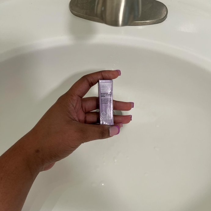 user image by @gvbbylv, e.l.f. SKIN Youth Boosting Advanced Night Retinoid Serum - Amber - 1.0 fl oz