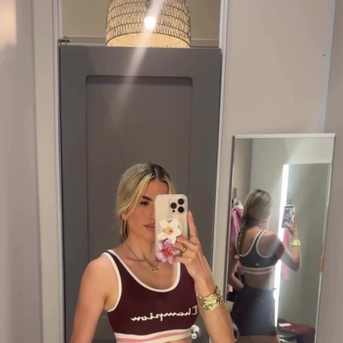 user image by @paolateresaa, Champion Women's Short Sleeve T-Shirt