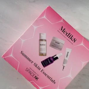 &rsquo;s mediaimport video of Medik8 Summer Skin Essentials