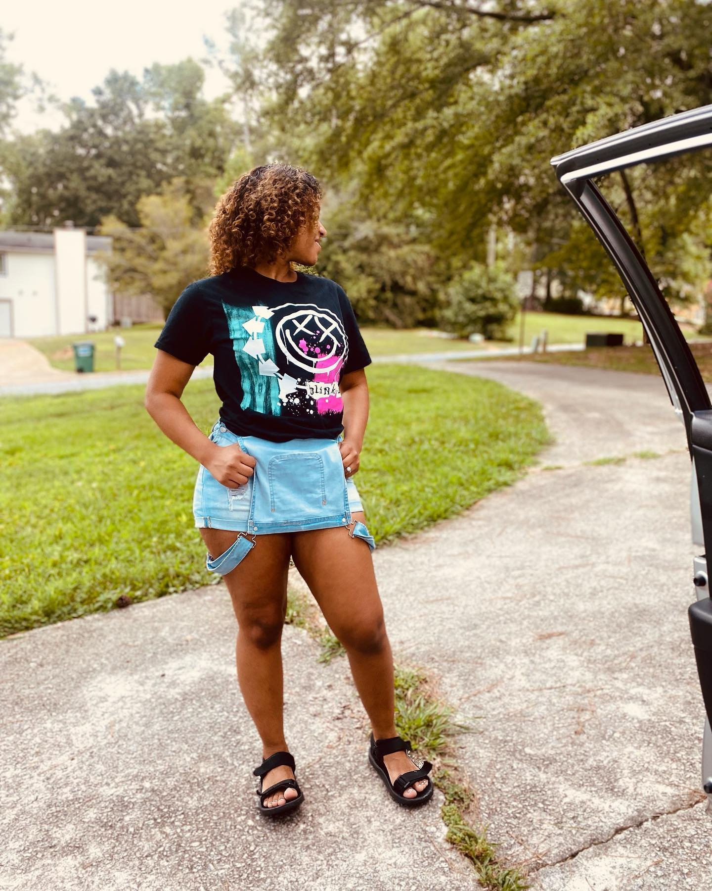 user image by @shennel__, Men's Blink-182 Short Sleeve Graphic T-Shirt - Black