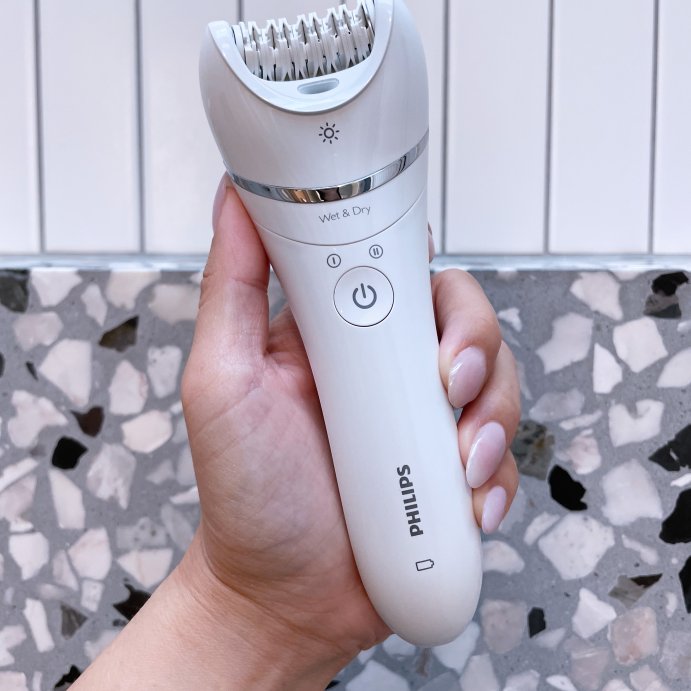 user image by jhl, Philips Series 8000 Women&#39;s Rechargeable Electric Epilator - BRE700/04