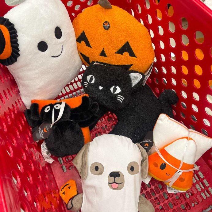 user image by @gotargeting, Dog Pillows Ghost - Bullseye&#39;s Playground&#8482;