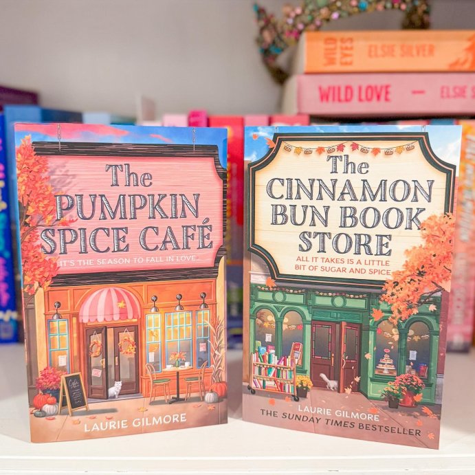 user image by @read.eat.shop.repeat, The Pumpkin Spice Caf&#233; - (Dream Harbor) by  Laurie Gilmore (Paperback)