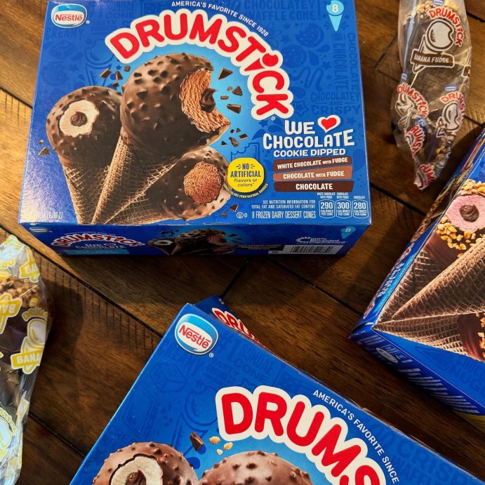 user image by @tamilakh_, Nestle We Love Chocolate Cookie Frozen Dipped Drumstick - 8ct