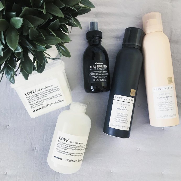 user image by @kailarichmond, Kristin Ess Style Reviving Dry Shampoo with Vitamin C for Oily Hair