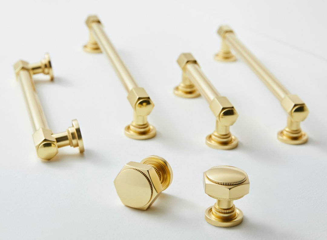 How to Install Hardware