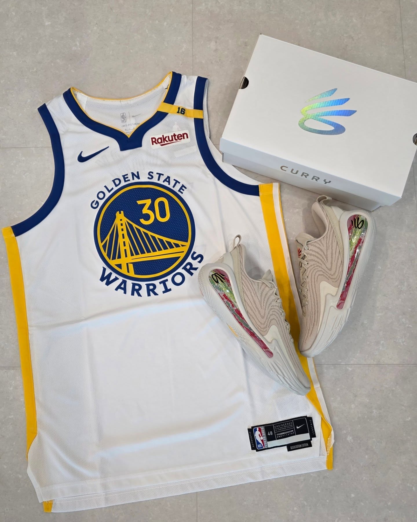 Curry 12 'Saturn' Unisex Basketball Shoes | Under Armour Canada