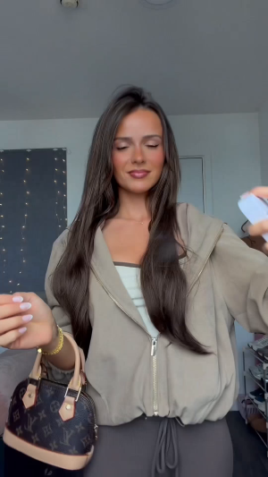 Olivia Wilson &rsquo;s mediaimport video of Touchland Power Mist Hydrating Hand Sanitiser Wild Watermelon,Touchland Hand Mist Case Jet Black,Touchland Power Essence Hydrating Body & Hair Fragrance Mist Golden Amber
