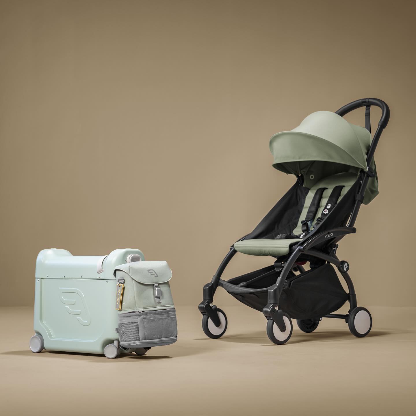 Ride-on Suitcase for Kids | Jetkids™ BedBox™ by Stokke® | Stokke