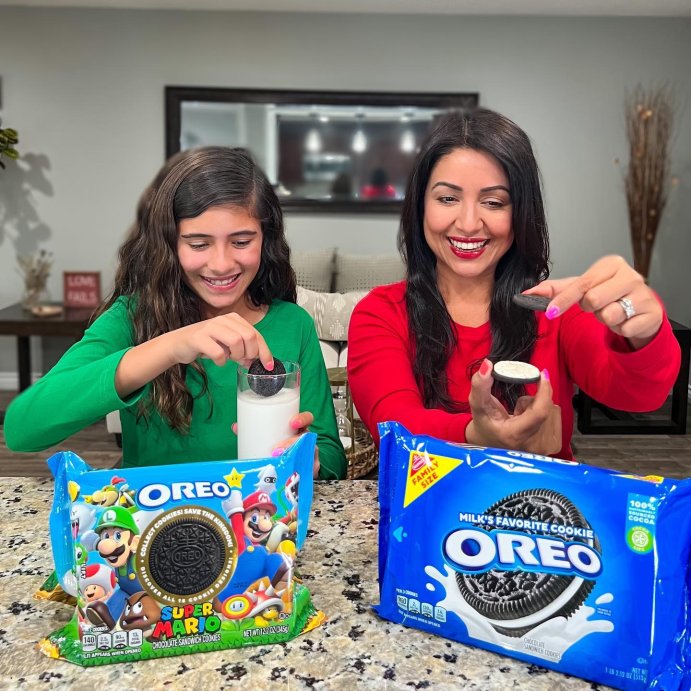 user image by @monicaplus_2, Oreo Chocolate Sandwich Cookies