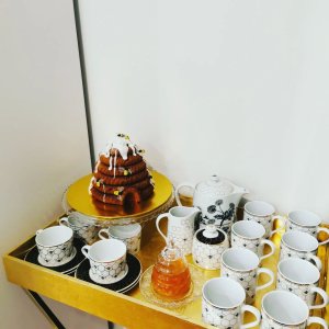 Tea Time Honeycomb Center Piece Set – Tafelaufsatz Mit Wabenmuster, 22,9 X 29,5 Cm (rosa & Blau)