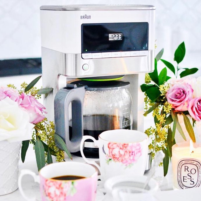 user image by @braunhousehold.na, Braun BrewSense 12-cup Drip Coffee Maker - KF6050WH - Stainless Steel/White: Automatic Shut-Off, Glass Carafe, 1000W