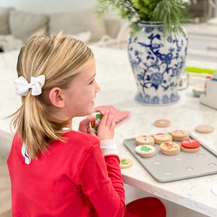 user image by @mk8torretta, Melissa &#38; Doug Slice and Bake Wooden Christmas Cookie Play Food Set