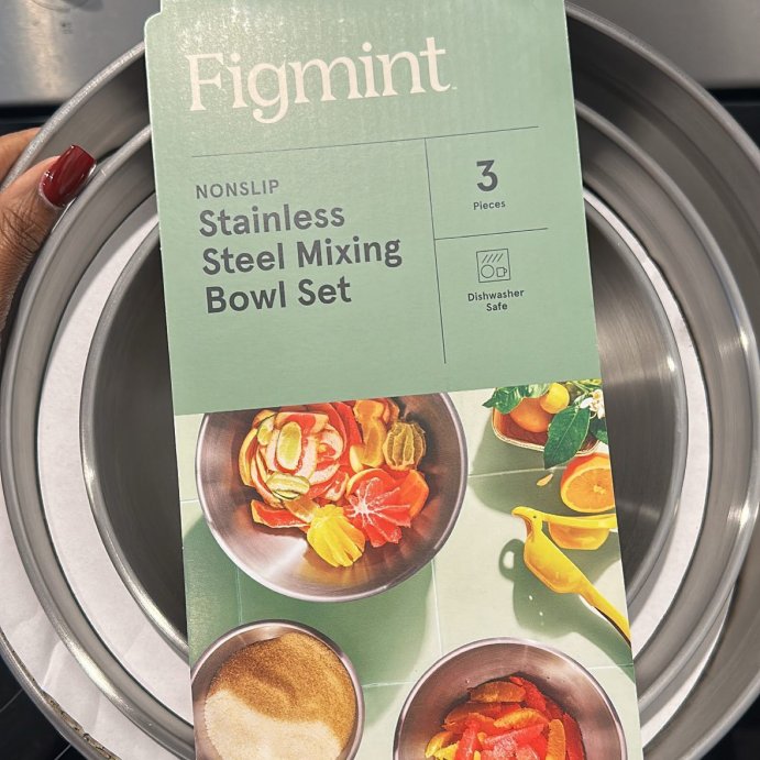 user image by @foodatthehouse_, 3pc (5qt, 3qt & 1.5qt) Stainless Steel Non-Slip Mixing Bowls (no lids) - Figmint™