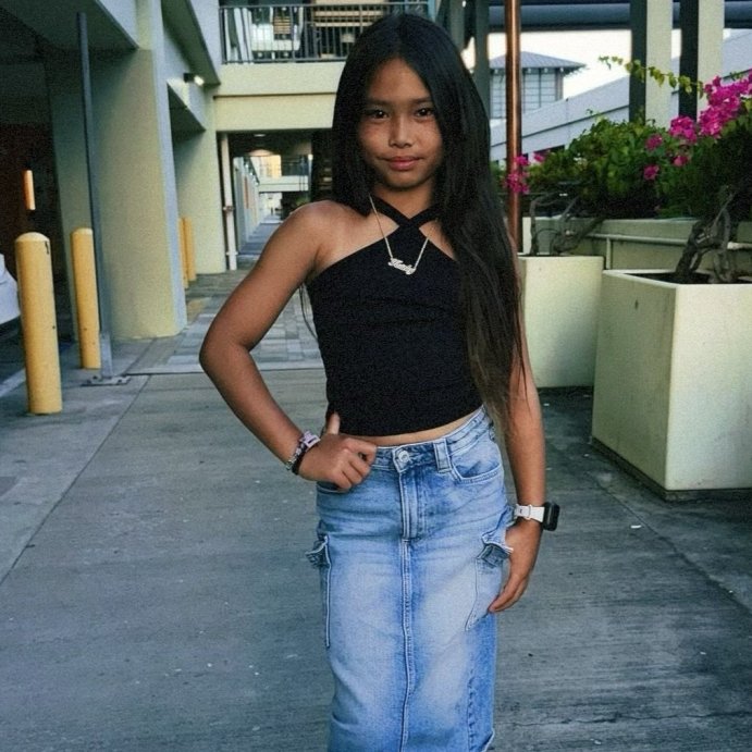 user image by @_princessxlingling, Girls' Halter Top - art class™