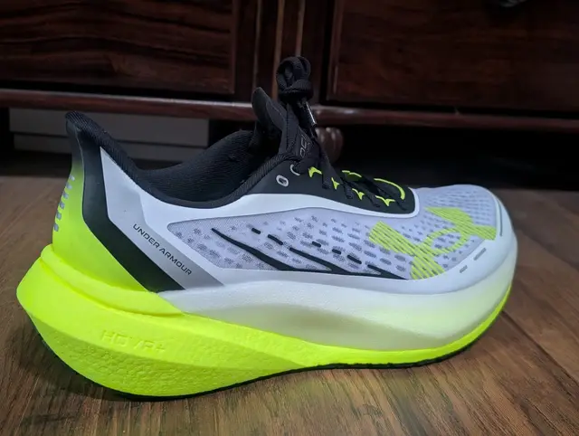 UA Velociti Distance Men's Running Shoes | Under Armour Canada