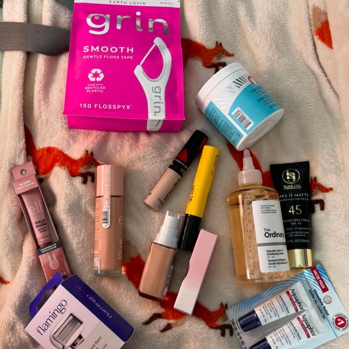 user image by @literatewitchling, Grin Oral Care Smooth Floss Picks - 150ct