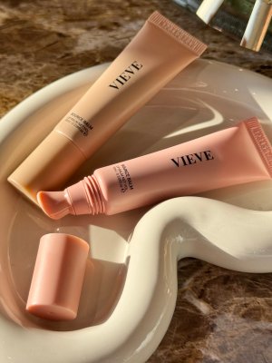 @spacenks {1} {2} av {3}