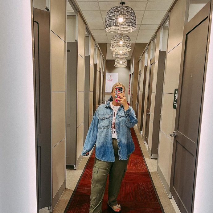 user image by @sloandwyer_, Women's High-Rise Joggers - Universal Thread™
