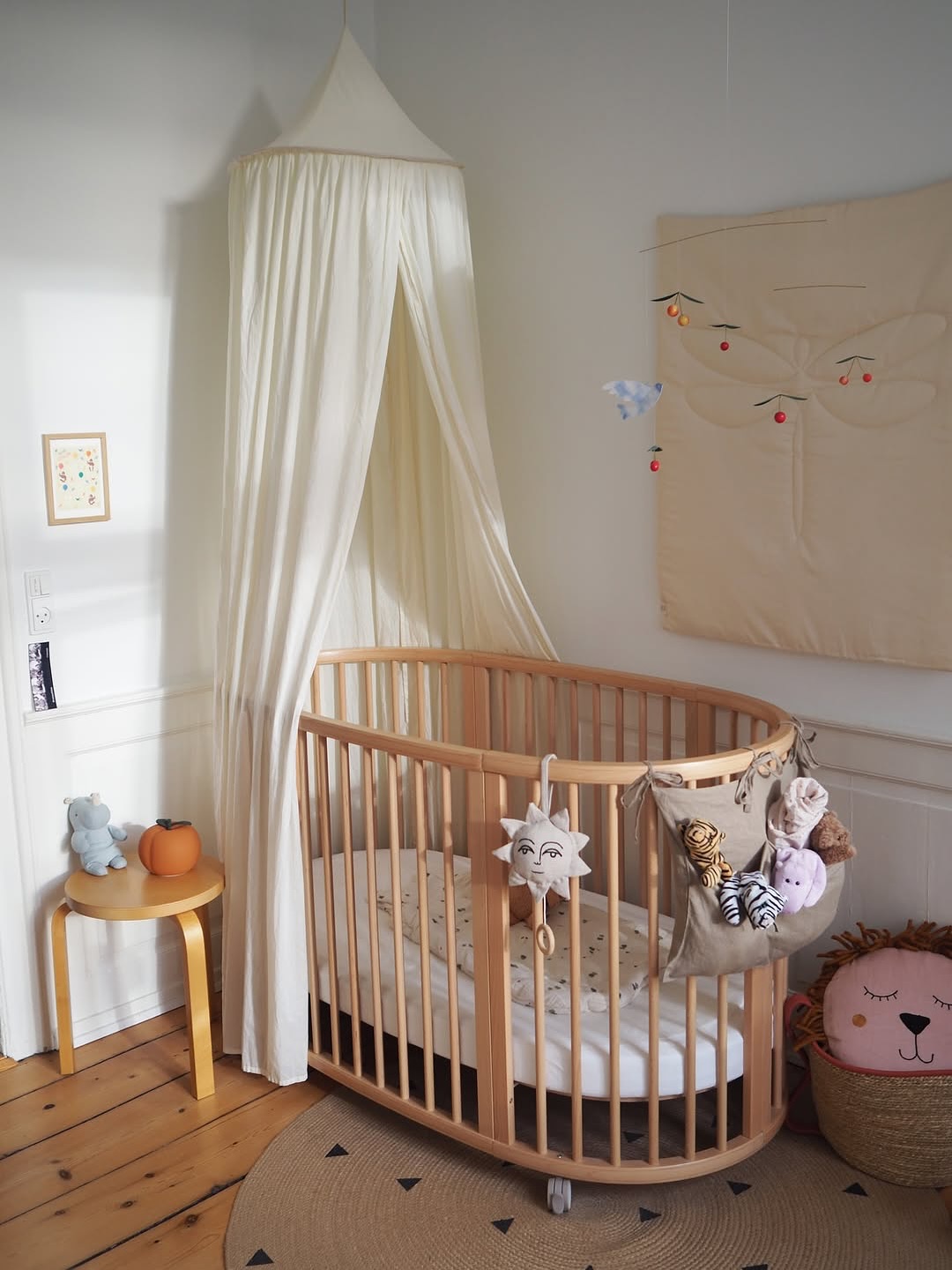 Stokke® Sleepi™ Crib: The Ideal Baby Bed for Sweet Dreams | Stokke
