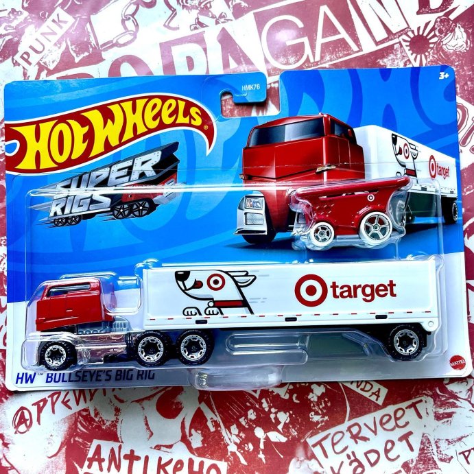 user image by @hot_mugatus_house_of_wheels, Hot Wheels 1:64 Scale Bullseye&#39;s Big Rig Toy Truck &#38; Shopping Cart Set - 3 Piece
