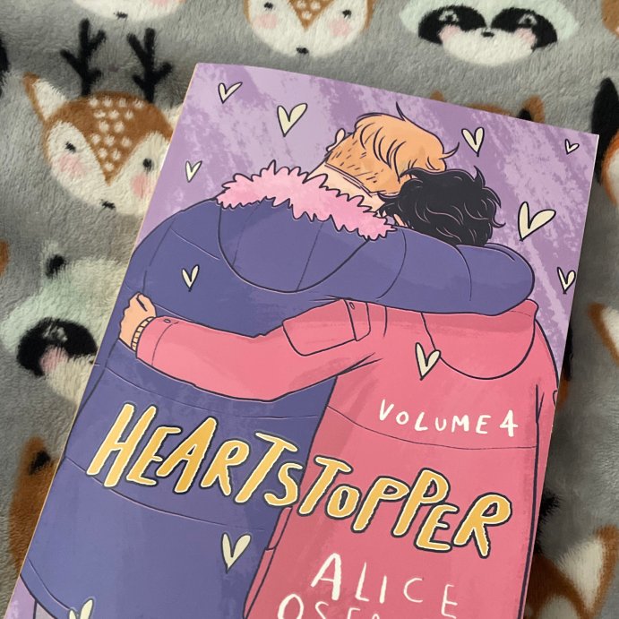 user image by Sophia Amerson, Heartstopper: Volume 4: A Graphic Novel, 4 - by Alice Oseman (Paperback)