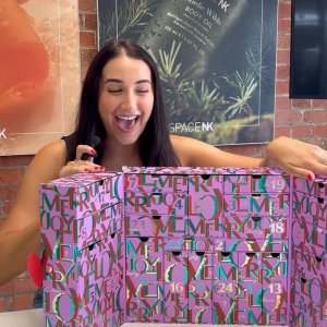 @spacenk’s instagram video of Space NK Beauty Advent Calendar