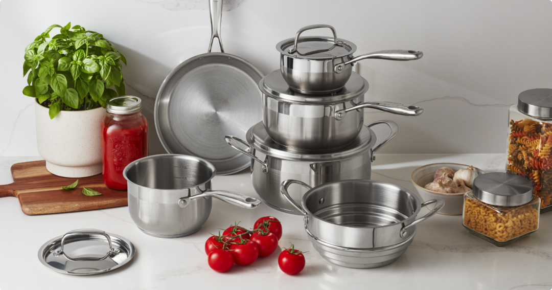 Shop Batterie de cuisine PADERNO Canadienne Classique en acier inoxydable, allant au lave-vaisselle et au four, paq. 11 and more