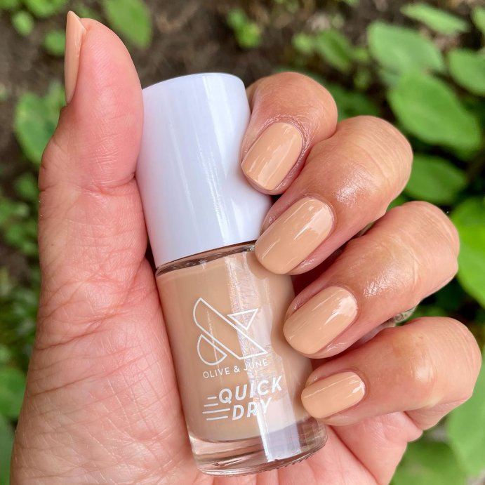user image by @maui.how, Olive & June Quick Dry Nail Polish - 0.3 fl oz