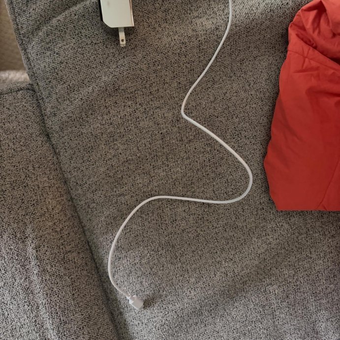 user image by @glutenfree_elk, 3&#39; USB-C to USB-C Charging Cable - dealworthy&#8482; White: Male-To-Male Connection