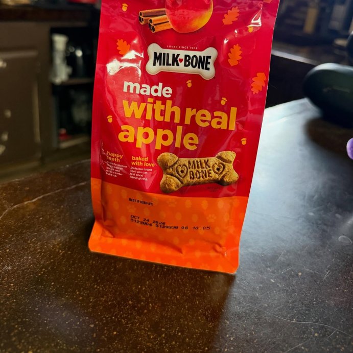 user image by @llukkar77, Milk-Bone Halloween Apple and Cinnamon Flavor Dog Treats - 8oz
