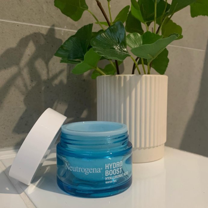 user image by @lyssa.igt, Neutrogena Hydro Boost Water Face Gel for Normal to Oily Skin - 1.7oz