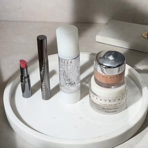 @spacenks {1} {2} av {3}