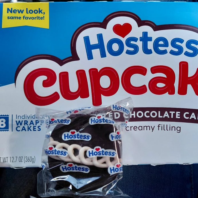 user image by @yarizs, Hostess Chocolate Cup Cakes - 12.7oz/8ct