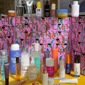 @spacenk’s instagram video of Space NK Beauty Advent Calendar