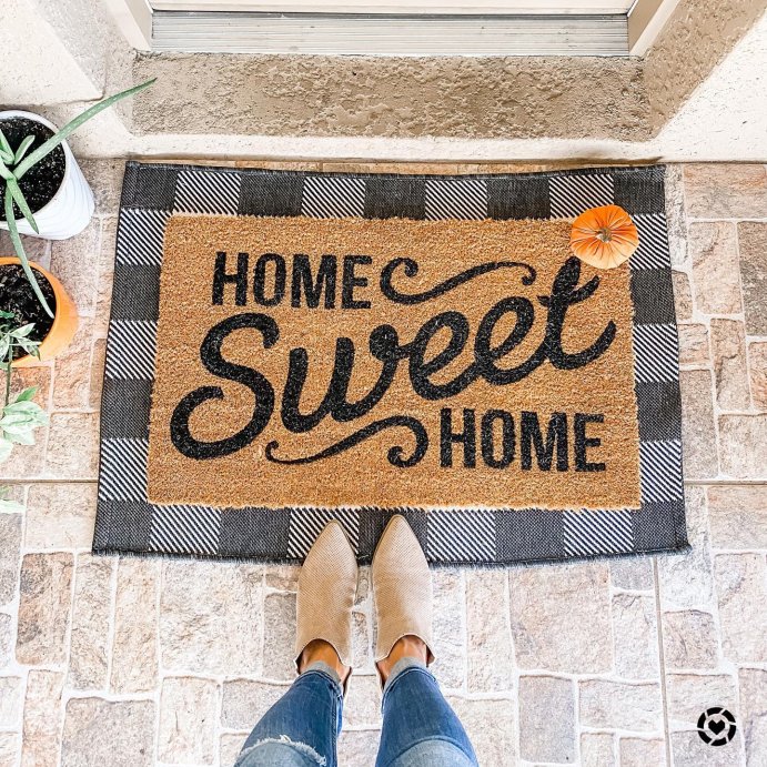 user image by @alwayselaine, 2&#39;x3&#39; Washable Reversible Scatter Indoor/Outdoor Accent Rug Black/White - Threshold&#8482;: Check Pattern, Flat Pile, Machine Washable