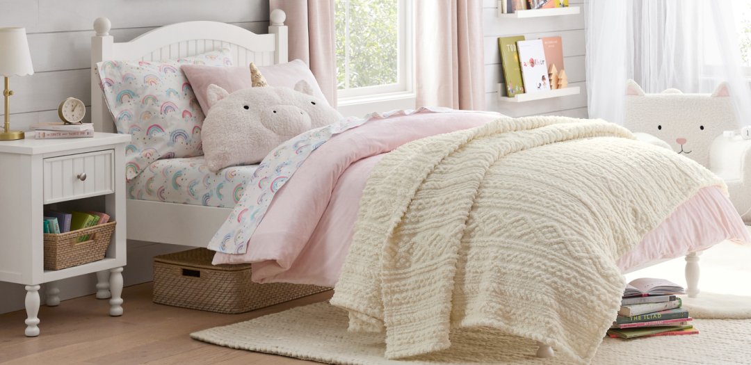 Pottery barn deals teenage girl bedrooms